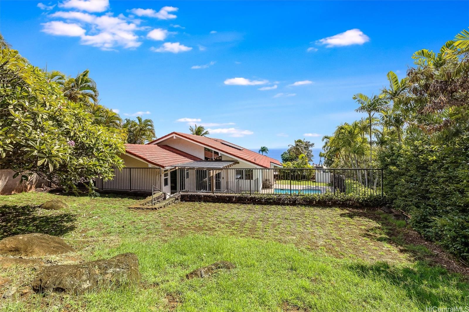 1758  Laukahi Street Waialae Iki, Diamond Head home - photo 22 of 25