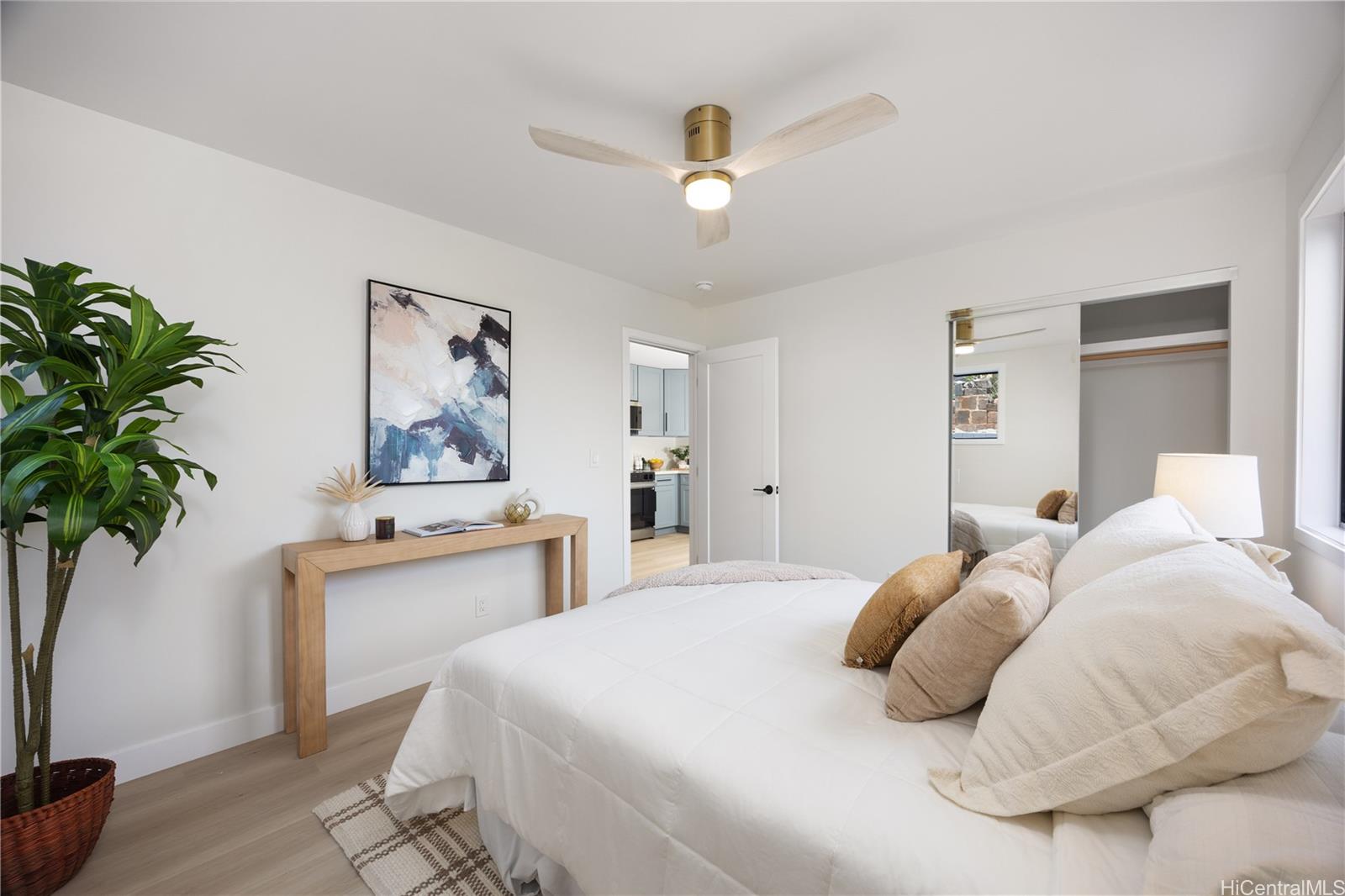 1758 Mikahala Way Honolulu - Multi-family - photo 22 of 25