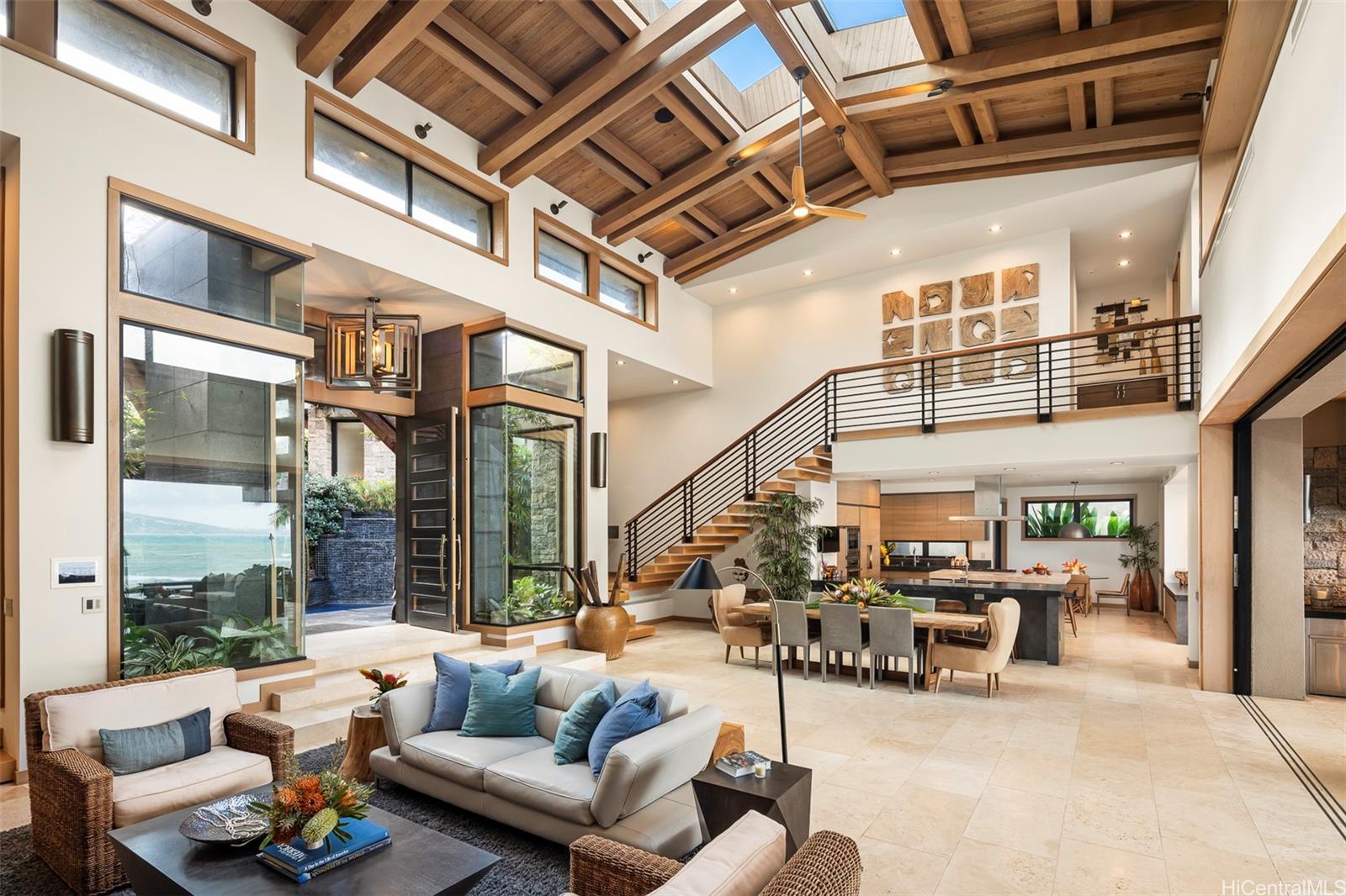 176  Hanapepe Loop Koko Kai, Hawaii Kai home - photo 3 of 25