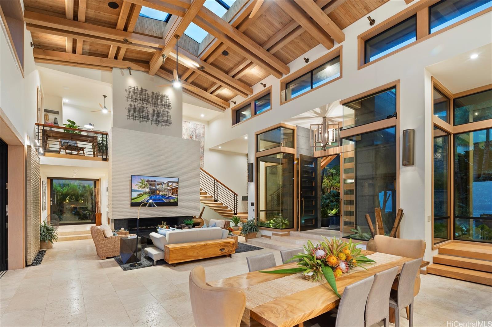 176  Hanapepe Loop Koko Kai, Hawaii Kai home - photo 4 of 25