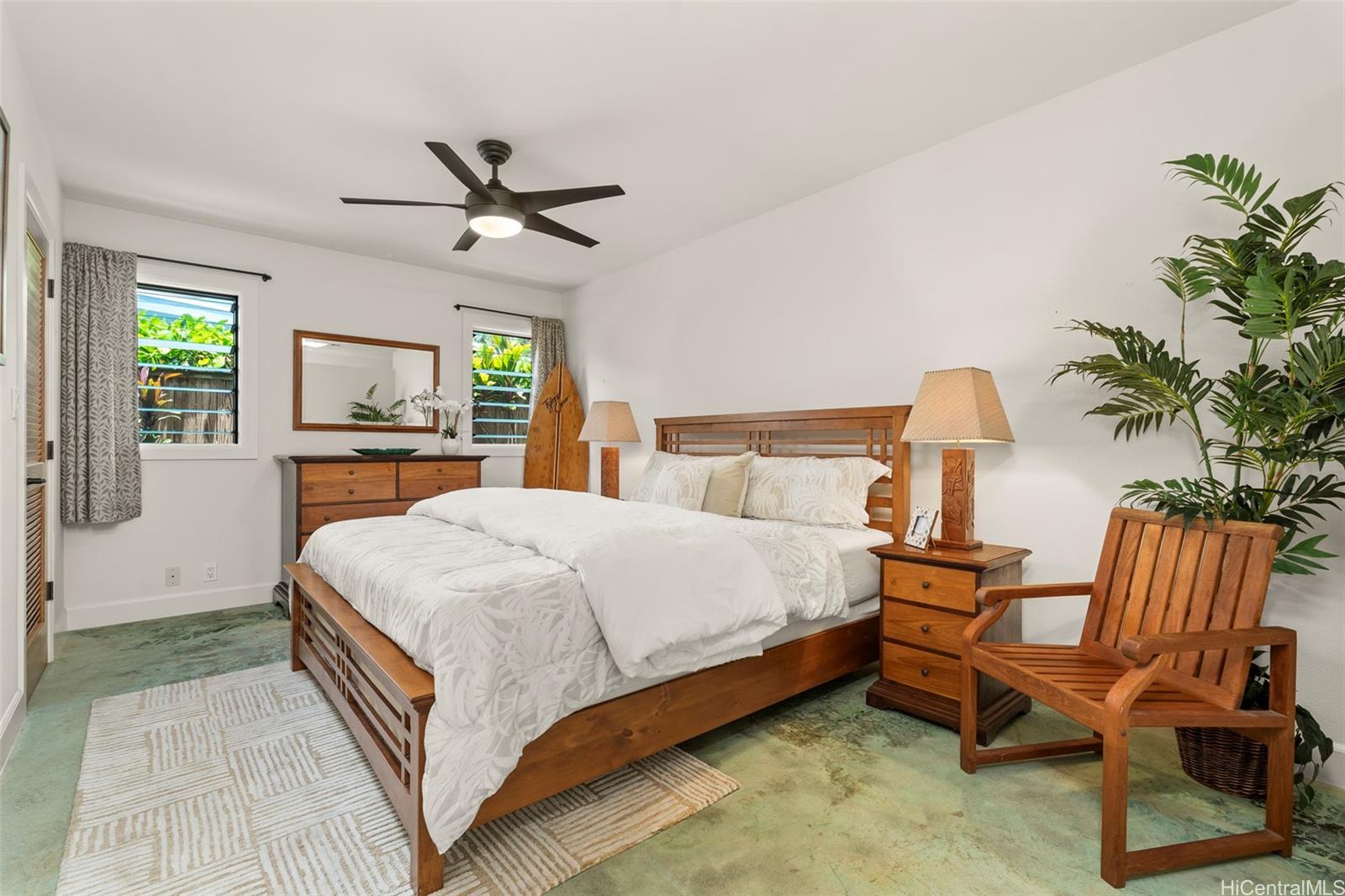 176  Kaiholu Street Koolaupoko, Kailua home - photo 21 of 25