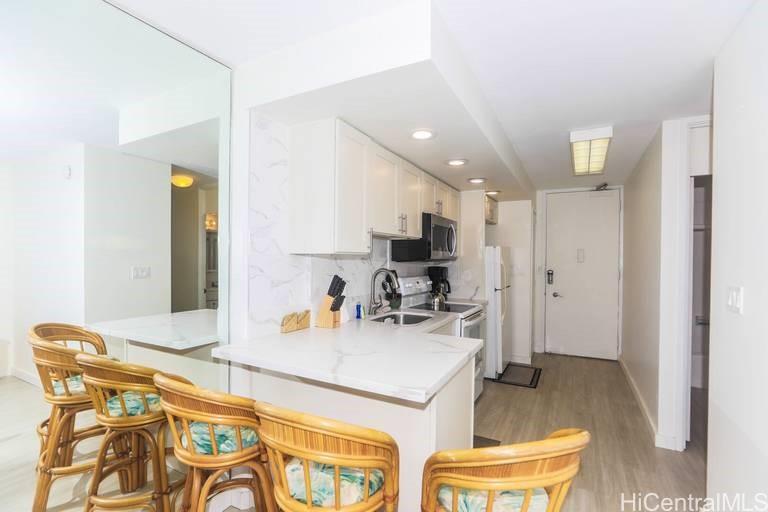 Ilikai Marina condo # 1091, Honolulu, Hawaii - photo 6 of 19