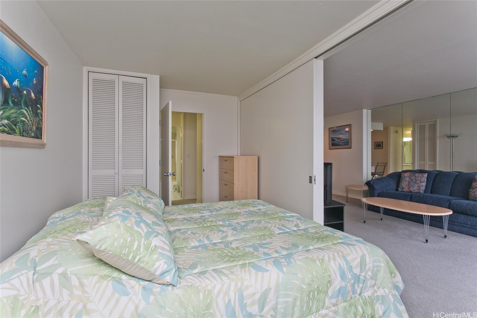 Ilikai Marina condo # 1092, Honolulu, Hawaii - photo 12 of 15