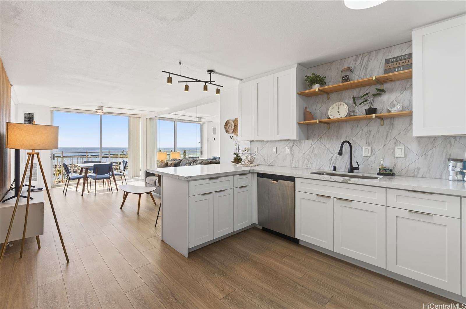 Ilikai Marina condo # 1186, Honolulu, Hawaii - photo 3 of 25