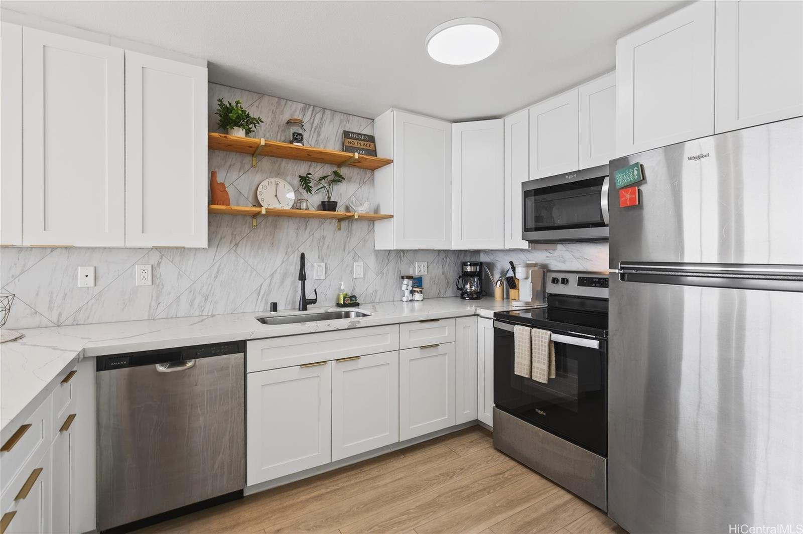 Ilikai Marina condo # 1186, Honolulu, Hawaii - photo 21 of 25