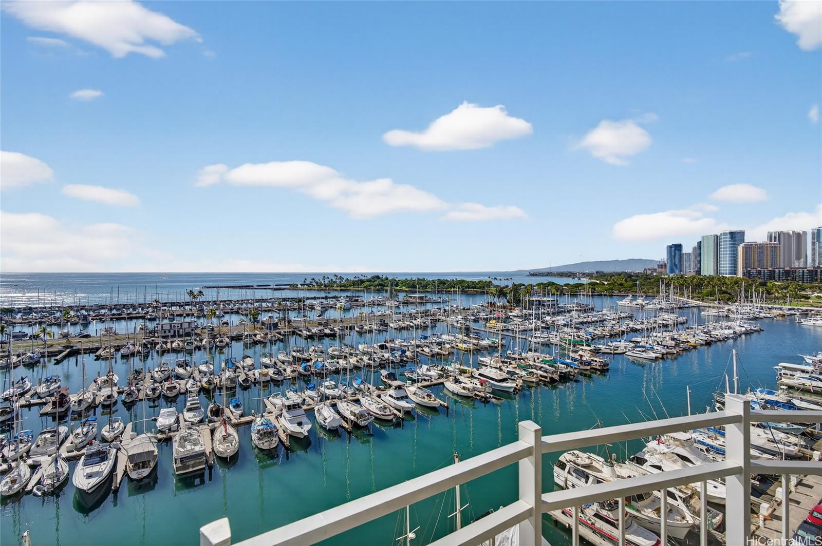 Ilikai Marina condo # 1186, Honolulu, Hawaii - photo 25 of 25