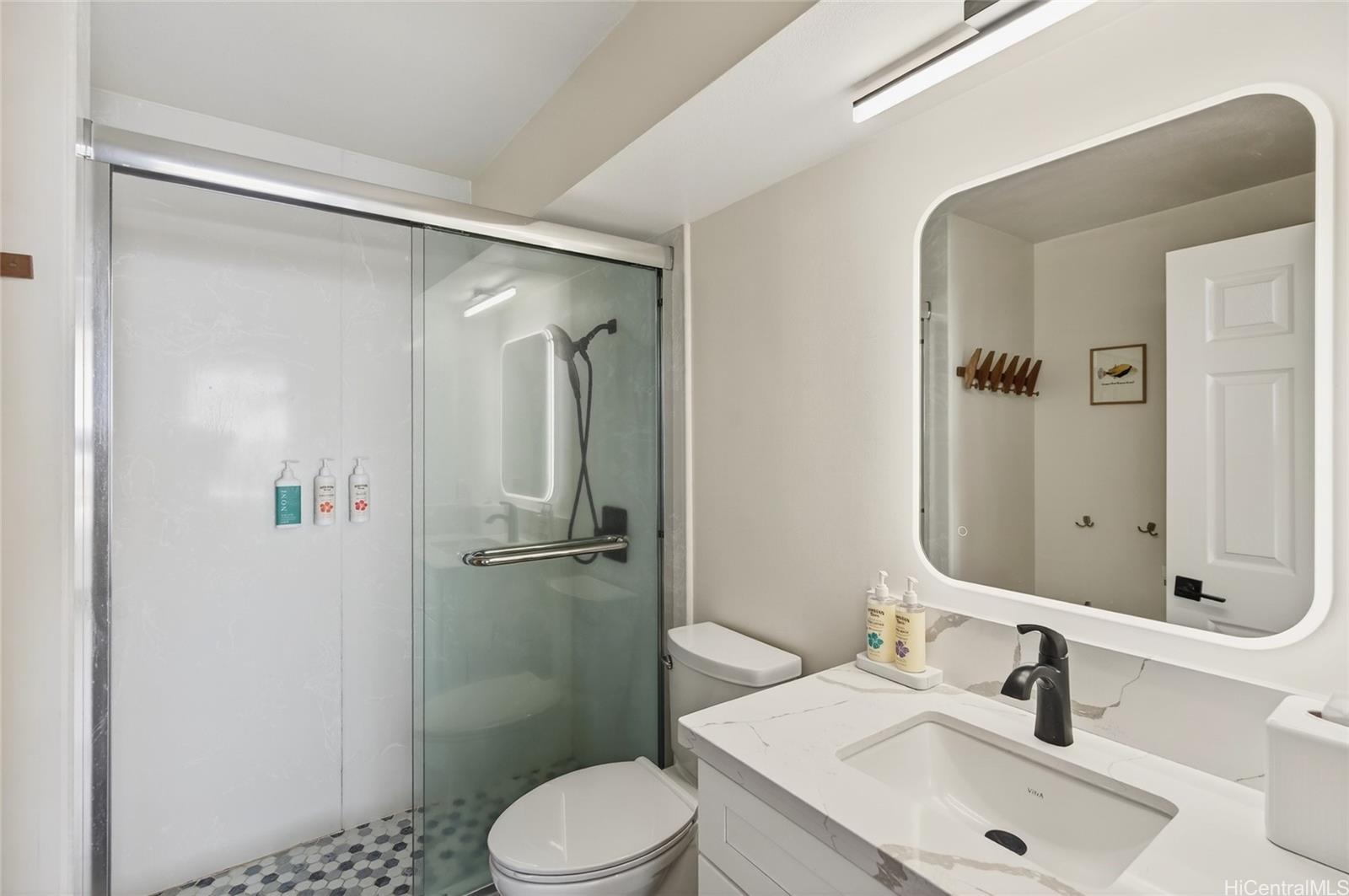 Ilikai Marina condo # 1186, Honolulu, Hawaii - photo 7 of 25