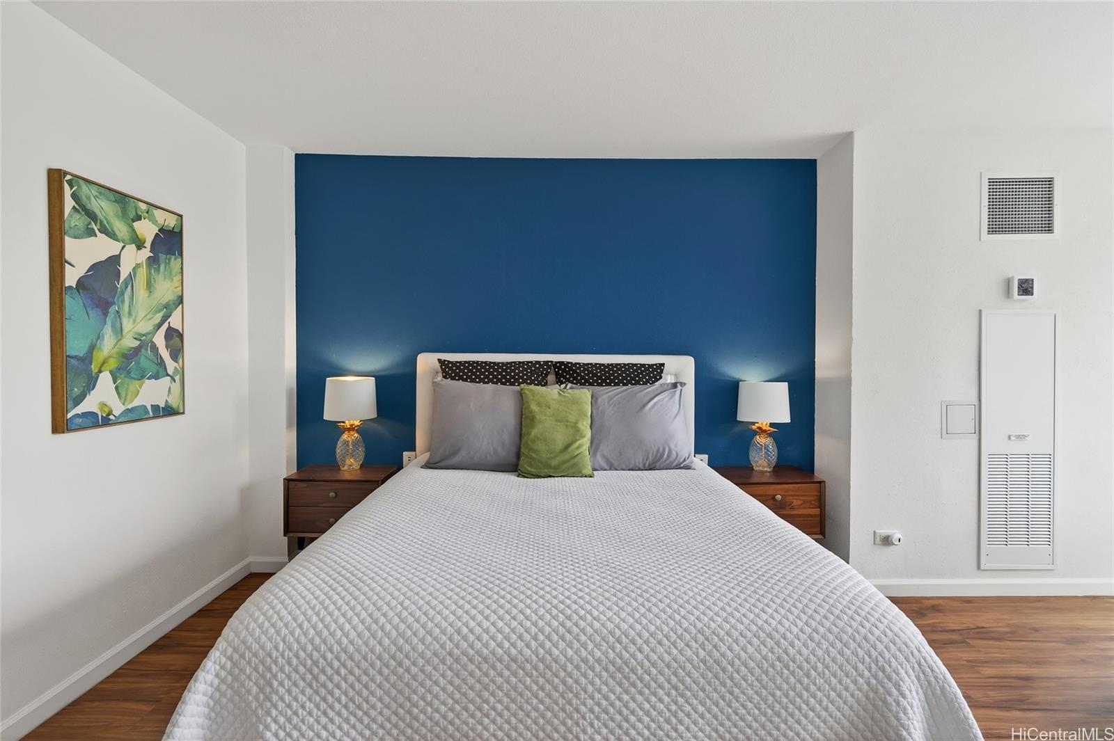 Ilikai Marina condo # 1283, Honolulu, Hawaii - photo 2 of 25