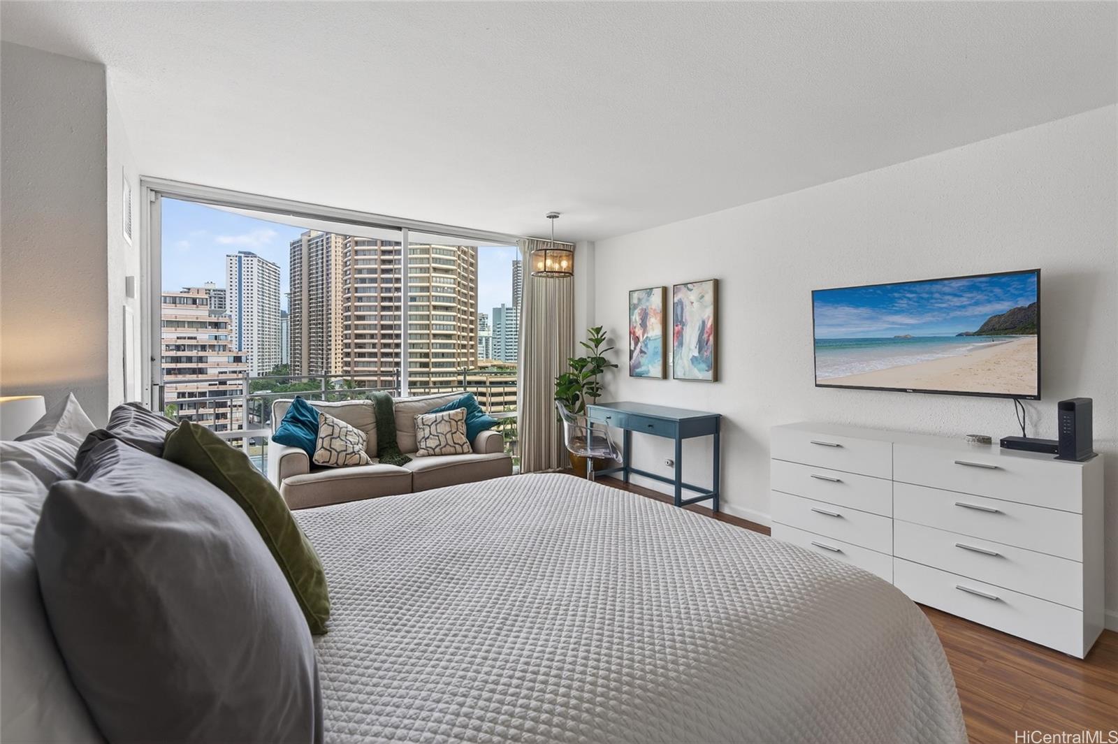 Ilikai Marina condo # 1283, Honolulu, Hawaii - photo 16 of 25