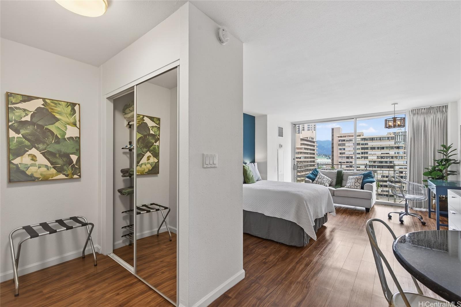 Ilikai Marina condo # 1283, Honolulu, Hawaii - photo 18 of 25