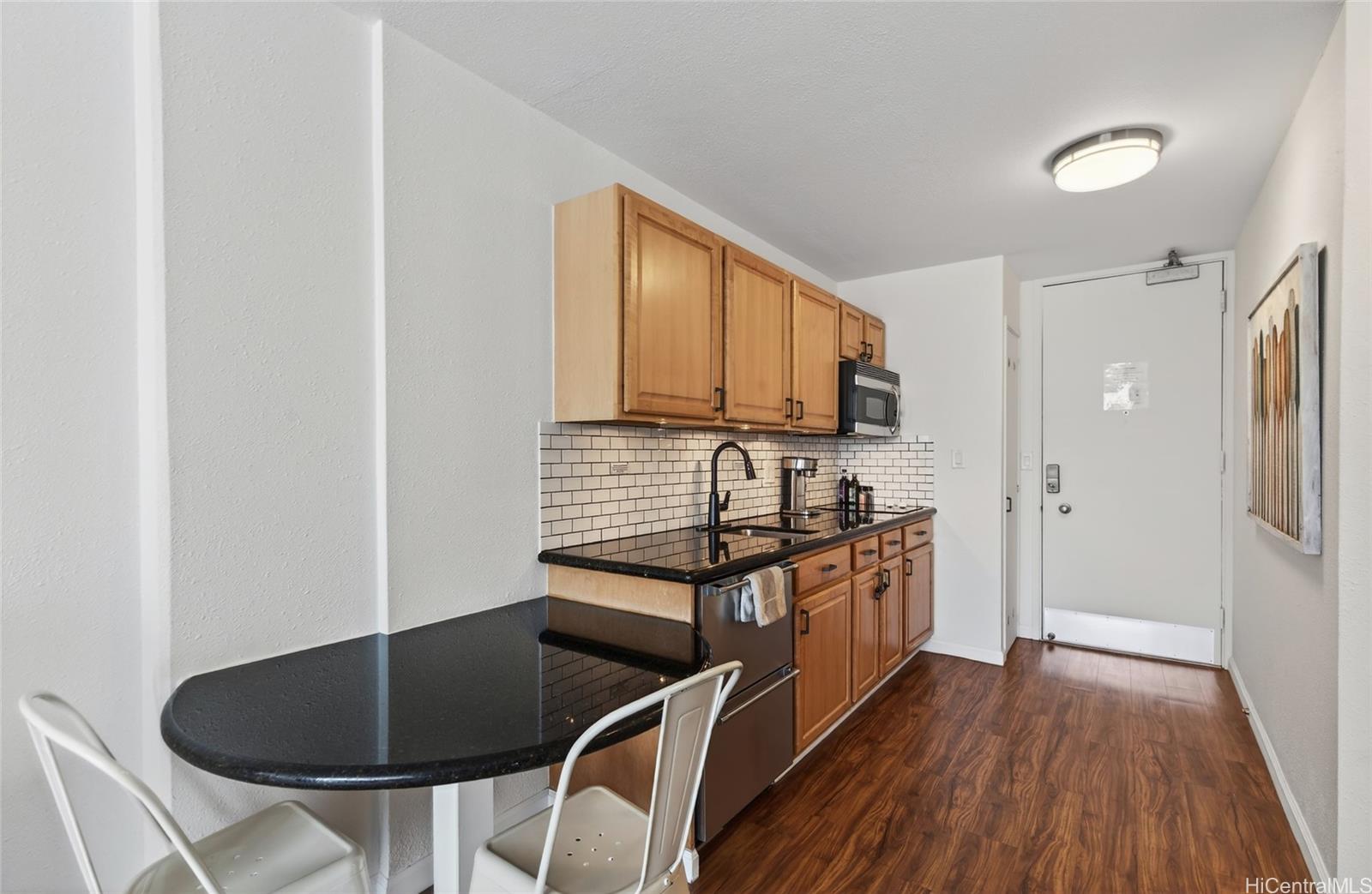 Ilikai Marina condo # 1283, Honolulu, Hawaii - photo 3 of 25