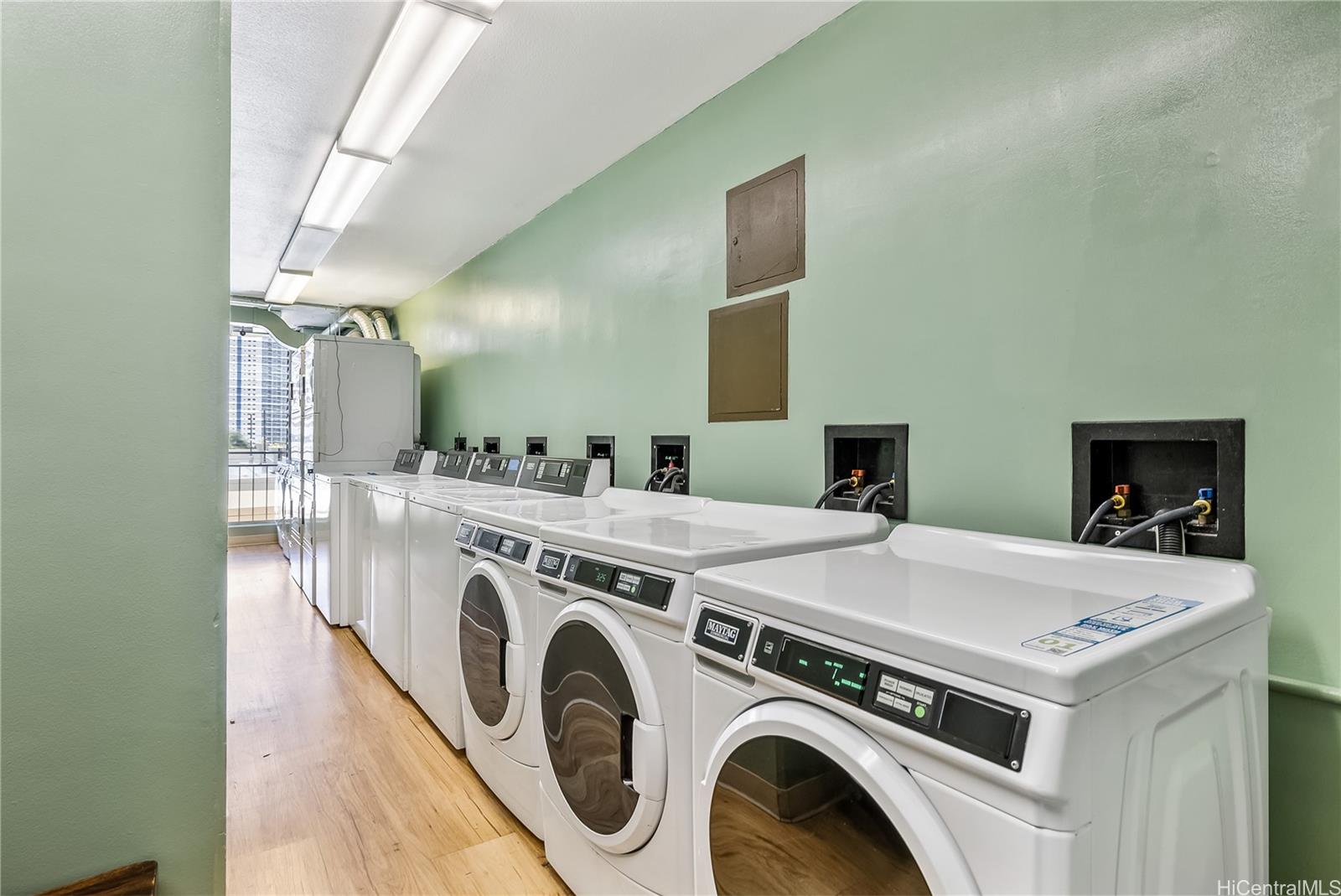 Ilikai Marina condo # 1286, Honolulu, Hawaii - photo 21 of 22