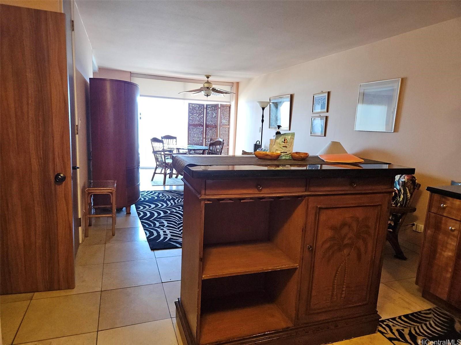 Ilikai Marina condo # 1294, Honolulu, Hawaii - photo 4 of 12