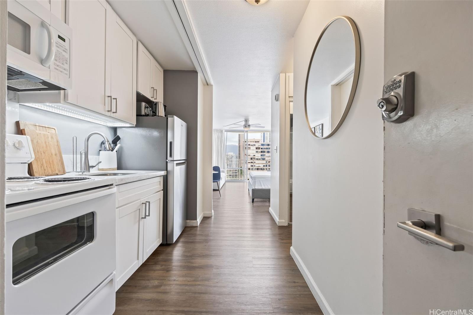 Ilikai Marina condo # 1297, Honolulu, Hawaii - photo 3 of 23