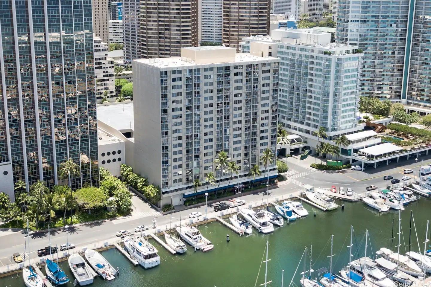 Ilikai Marina condo # 1299, Honolulu, Hawaii - photo 10 of 13