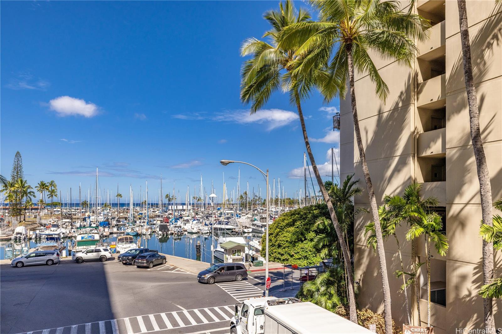 Ilikai Marina condo # 1299, Honolulu, Hawaii - photo 9 of 15