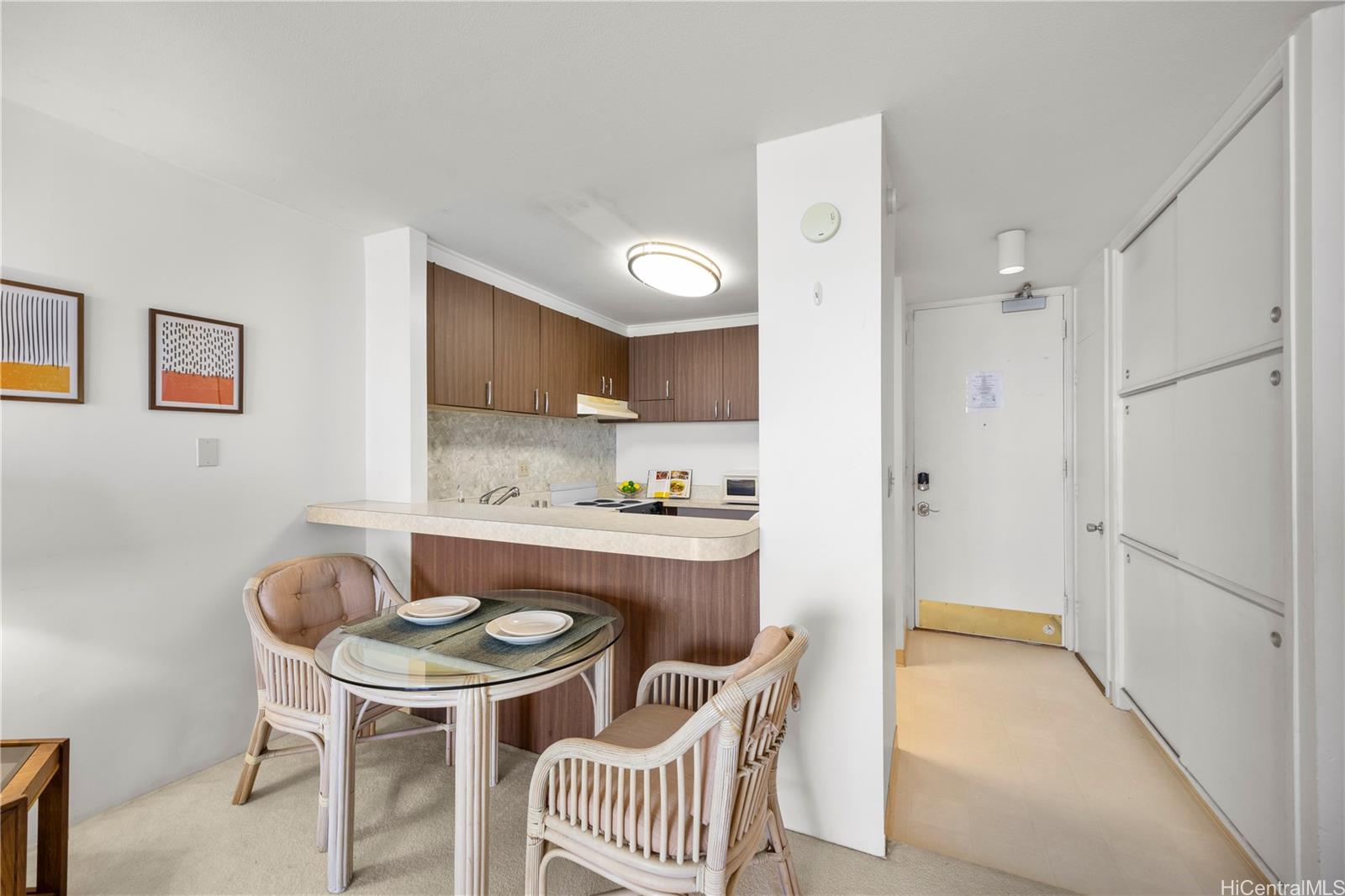 Ilikai Marina condo # 1690, Honolulu, Hawaii - photo 5 of 13