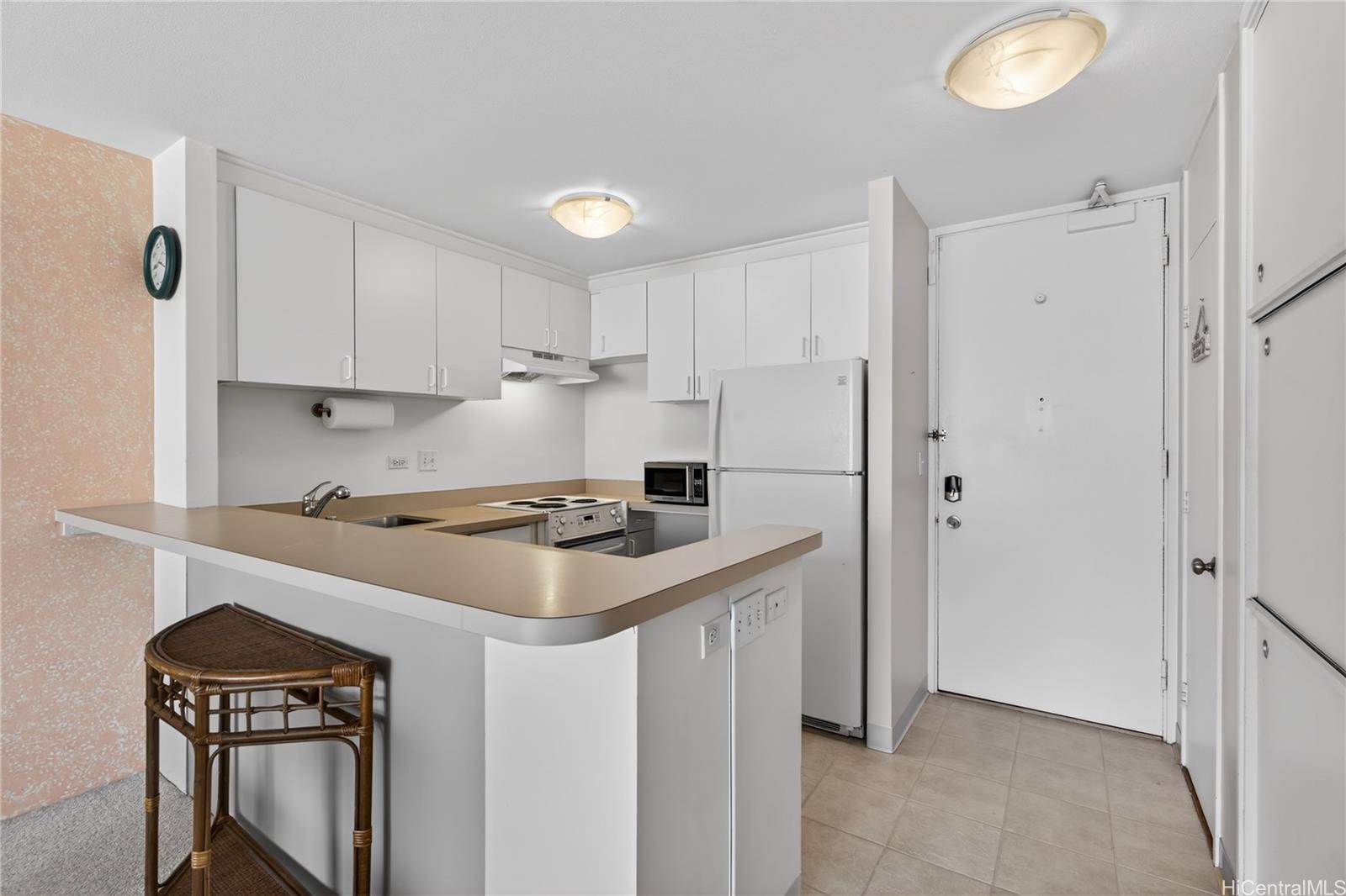 Ilikai Marina condo # 1699, Honolulu, Hawaii - photo 12 of 23