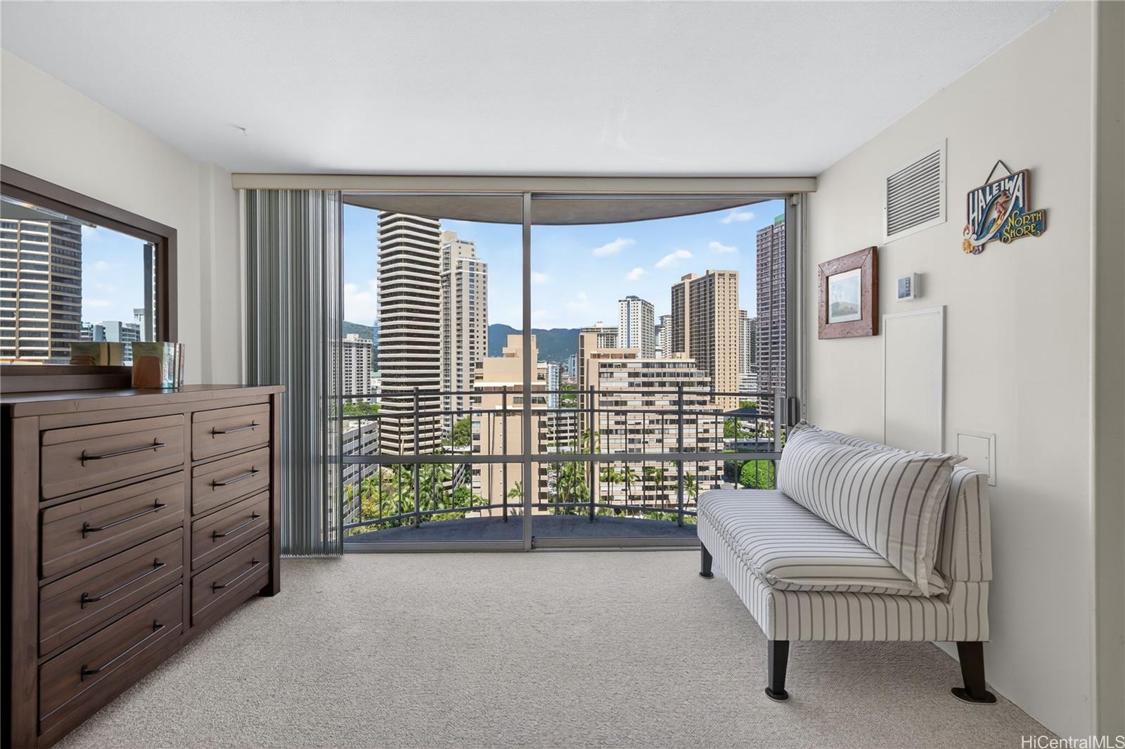 Ilikai Marina condo # 1699, Honolulu, Hawaii - photo 21 of 23