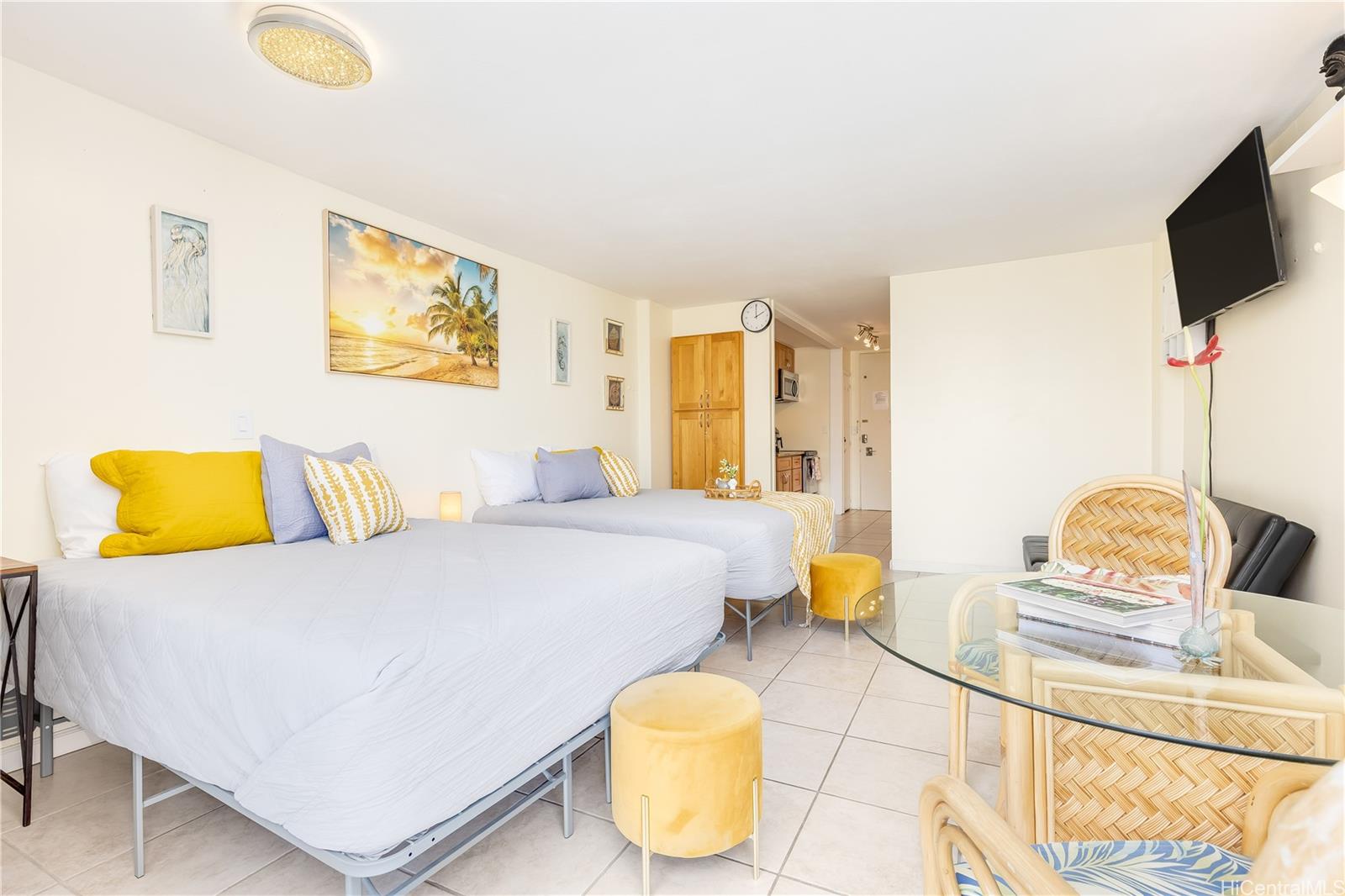 Ilikai Marina condo # 1787, Honolulu, Hawaii - photo 5 of 20