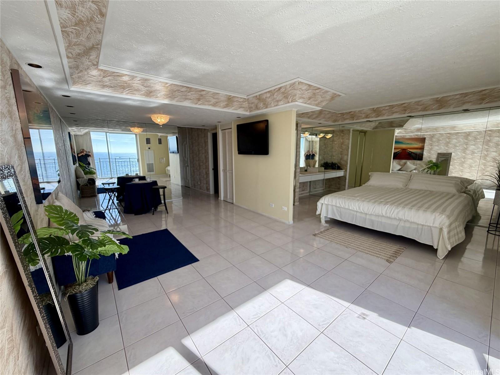 Ilikai Marina condo # 1890, Honolulu, Hawaii - photo 6 of 13