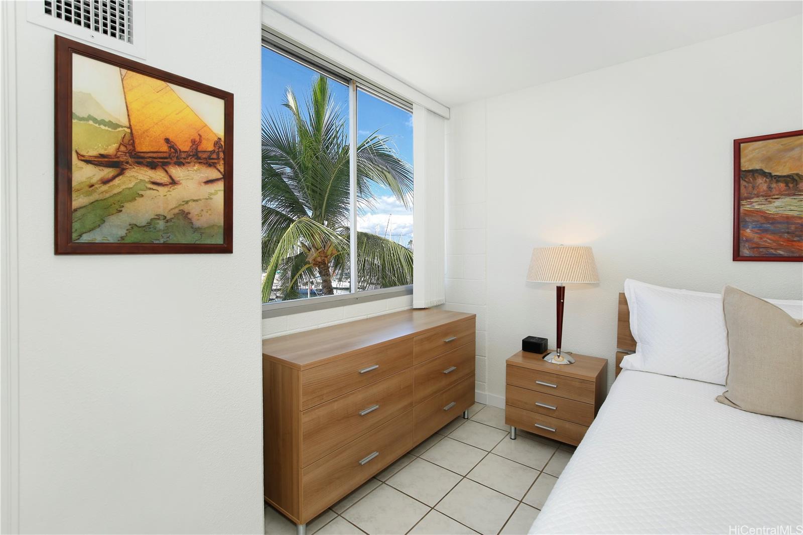 Ilikai Marina condo # 388, Honolulu, Hawaii - photo 18 of 25