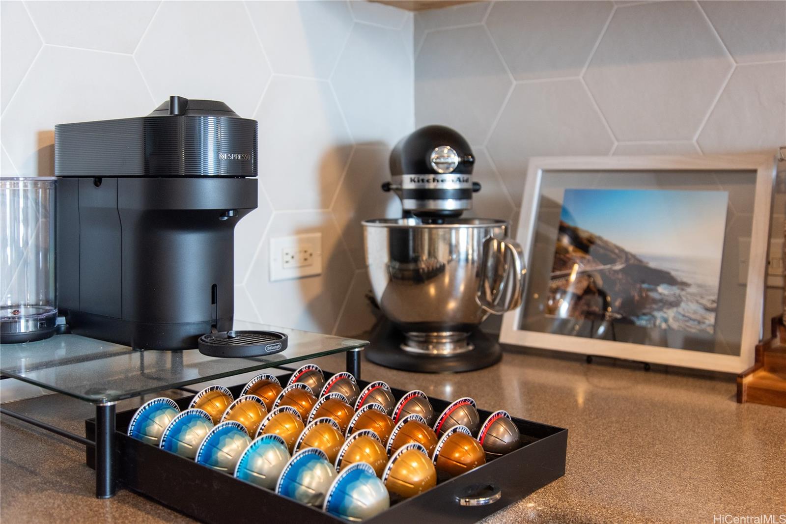 Ilikai Marina condo # 492, Honolulu, Hawaii - photo 14 of 25