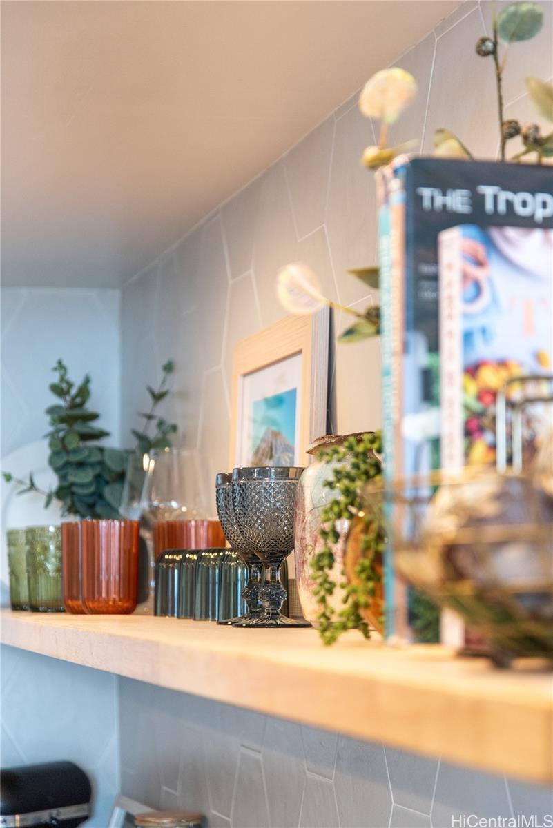 Ilikai Marina condo # 492, Honolulu, Hawaii - photo 15 of 25