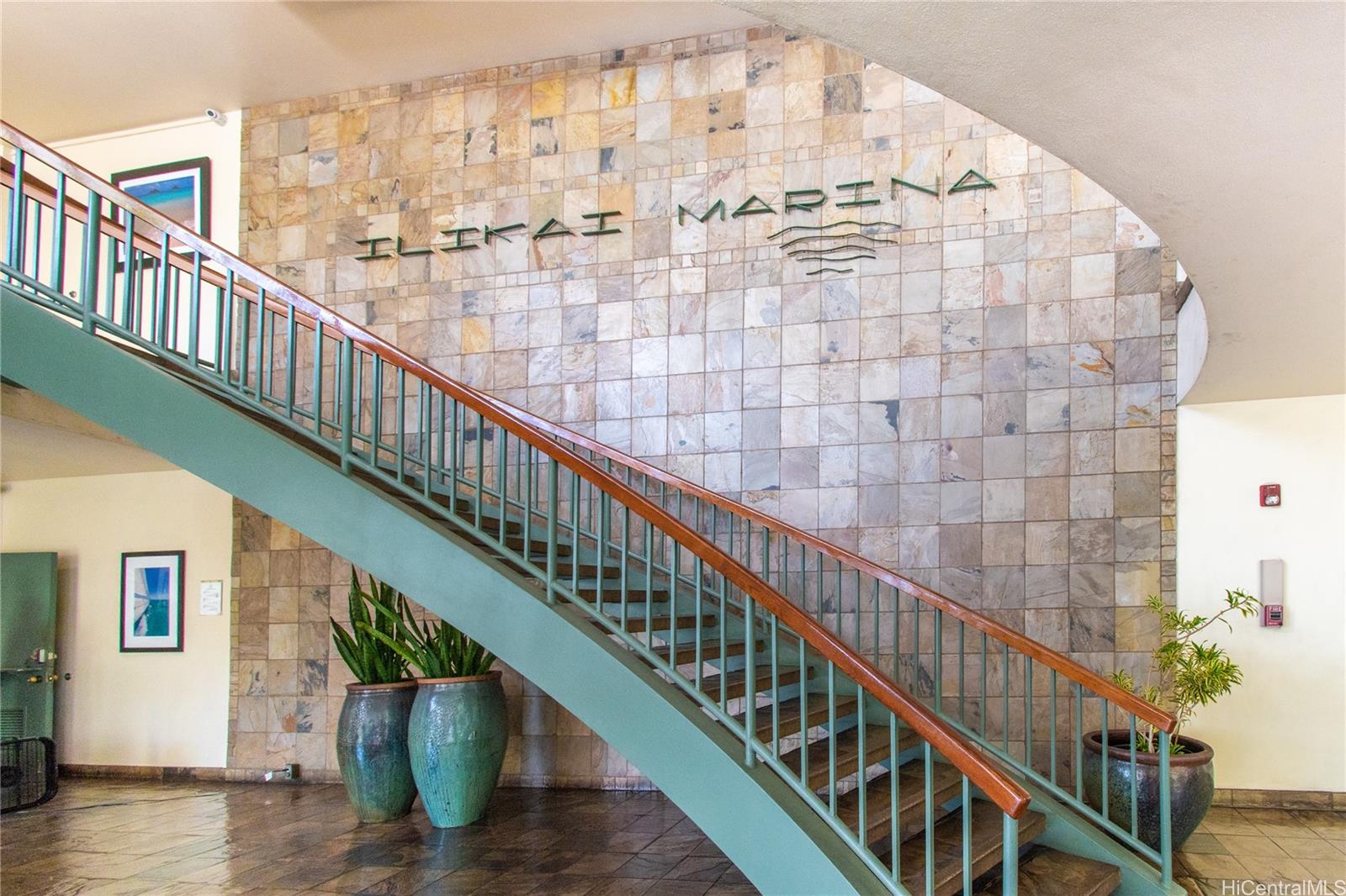 Ilikai Marina condo # 492, Honolulu, Hawaii - photo 23 of 25