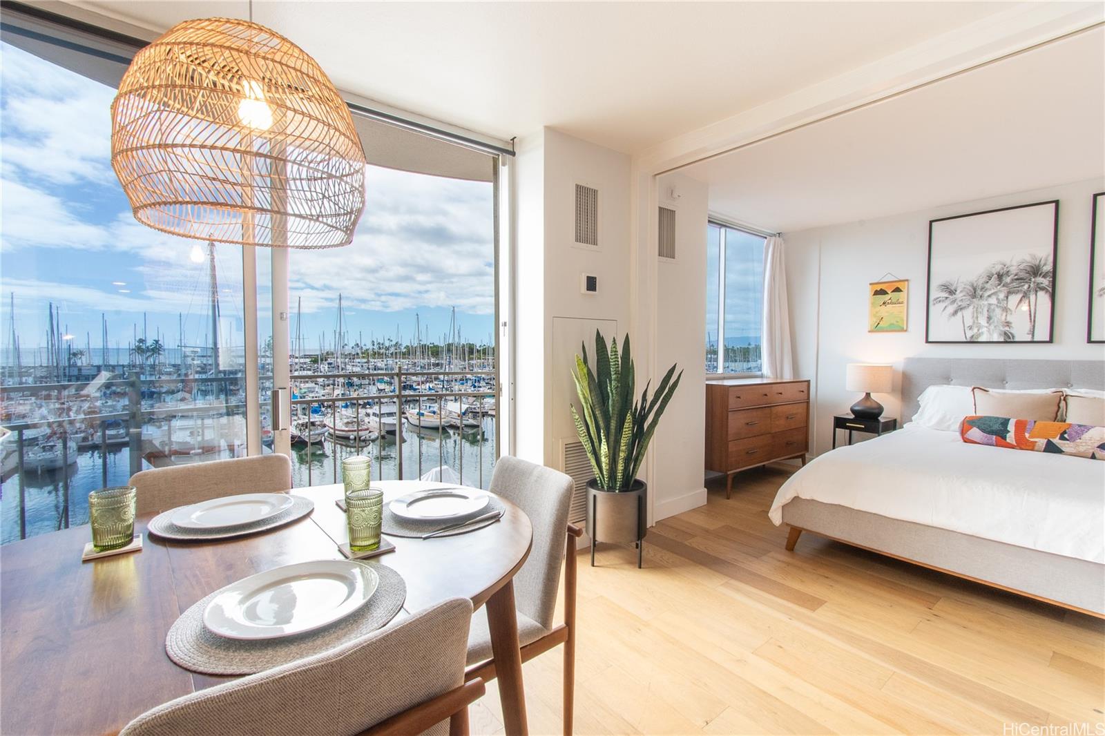 Ilikai Marina condo # 492, Honolulu, Hawaii - photo 10 of 25
