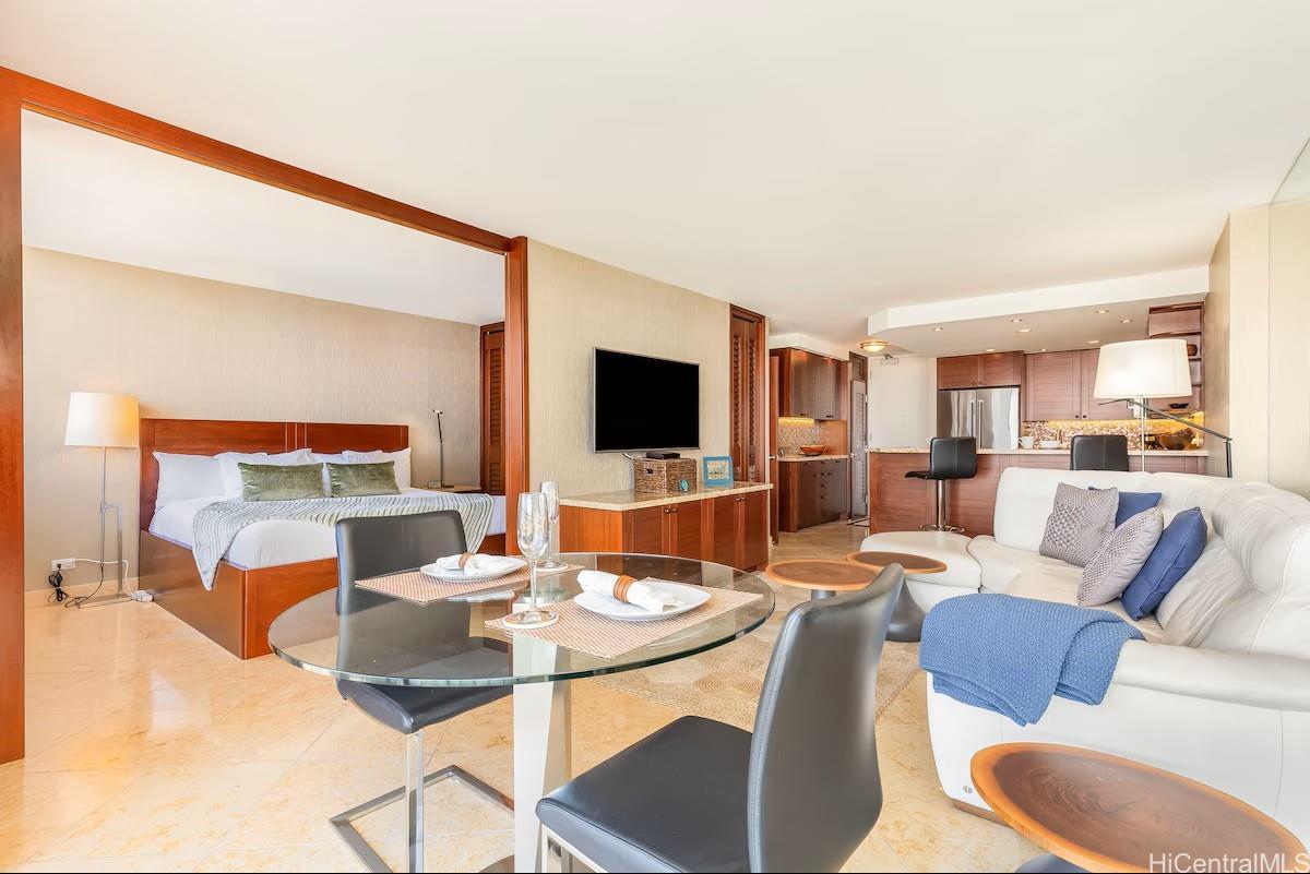 Ilikai Marina condo # 592, Honolulu, Hawaii - photo 6 of 23