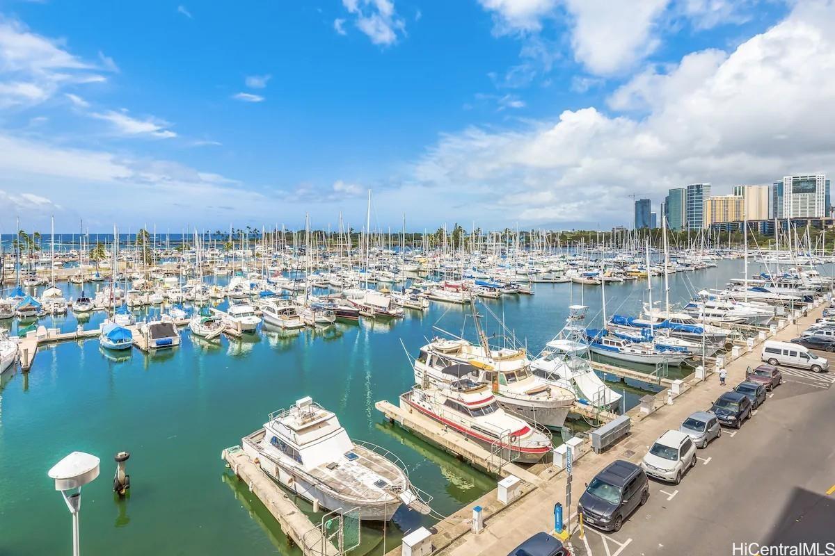 Ilikai Marina condo # 592, Honolulu, Hawaii - photo 3 of 23