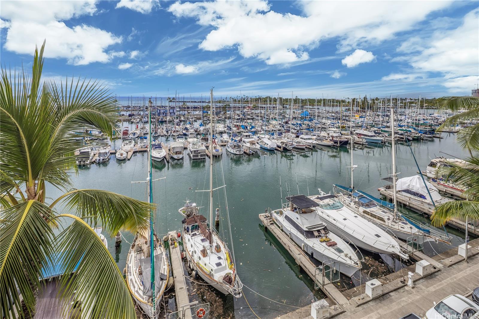 Ilikai Marina condo # 682, Honolulu, Hawaii - photo 5 of 17