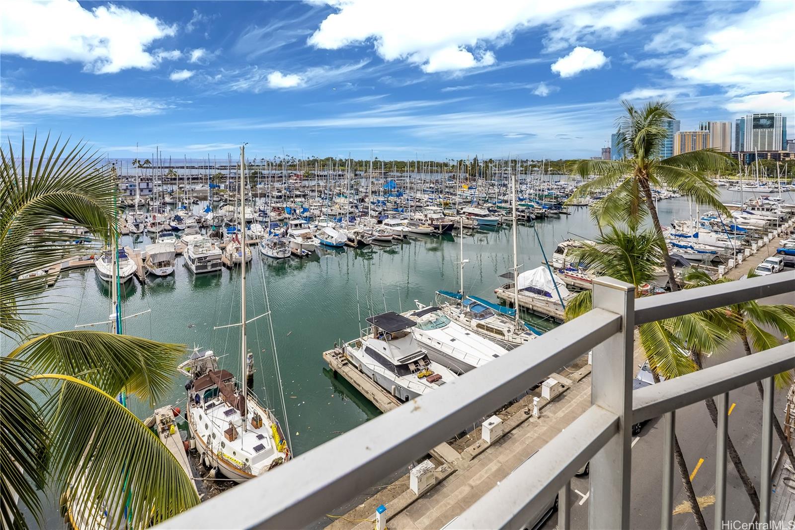 Ilikai Marina condo # 682, Honolulu, Hawaii - photo 7 of 17