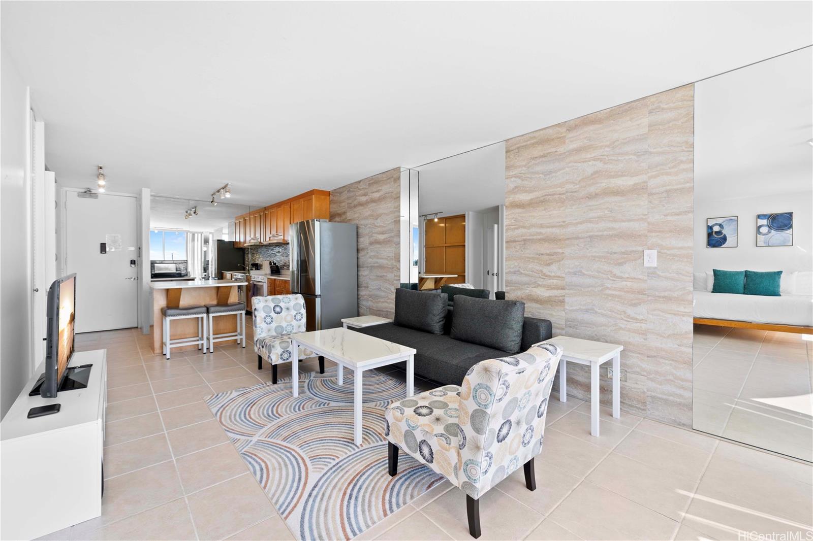 Ilikai Marina condo # 688, Honolulu, Hawaii - photo 6 of 11