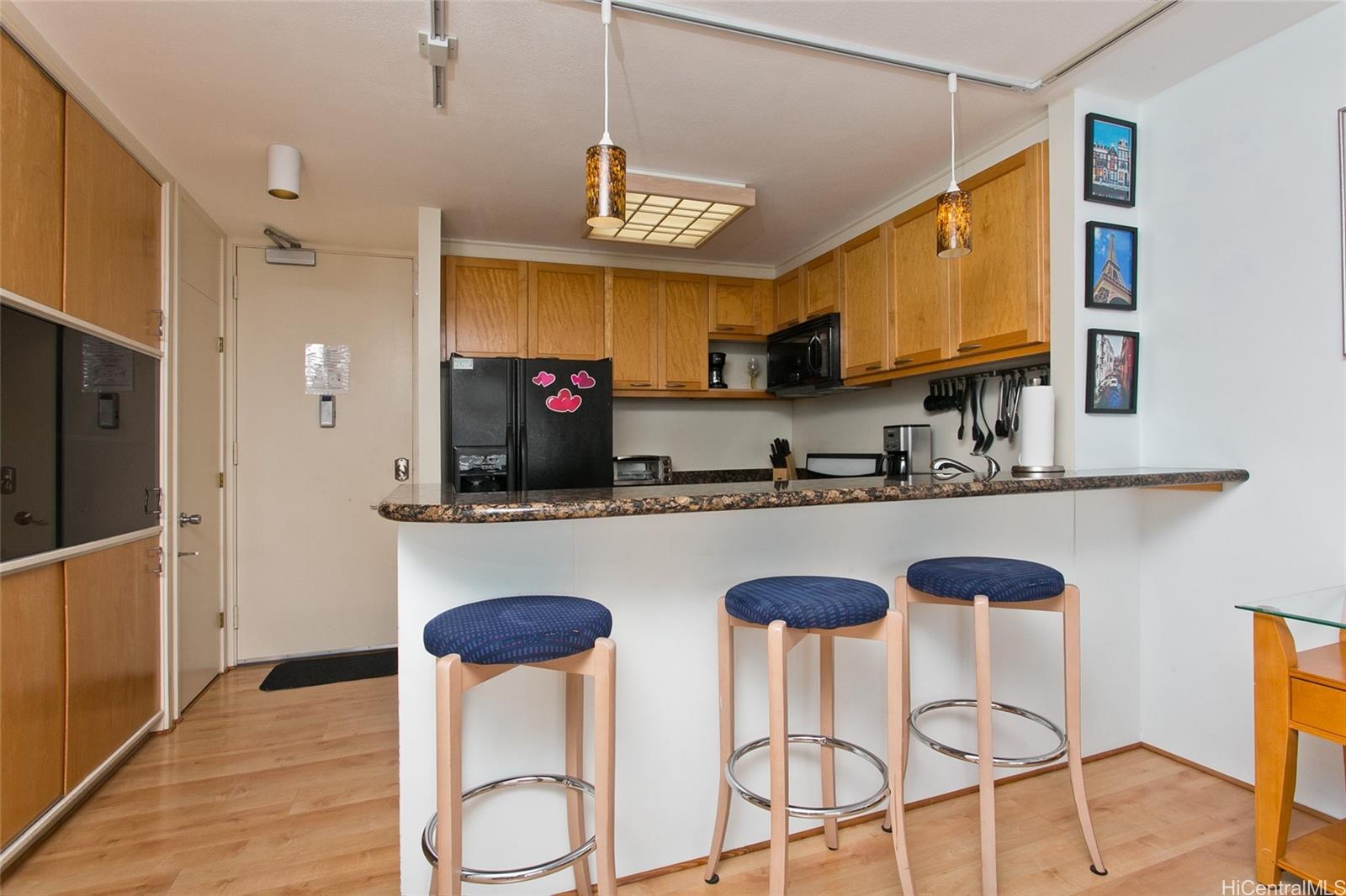 Ilikai Marina condo # 784, Honolulu, Hawaii - photo 8 of 15