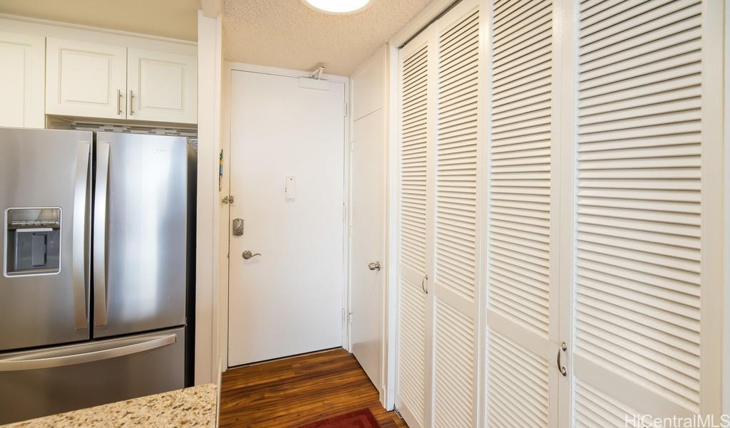 Ilikai Marina condo # 786, Honolulu, Hawaii - photo 11 of 25