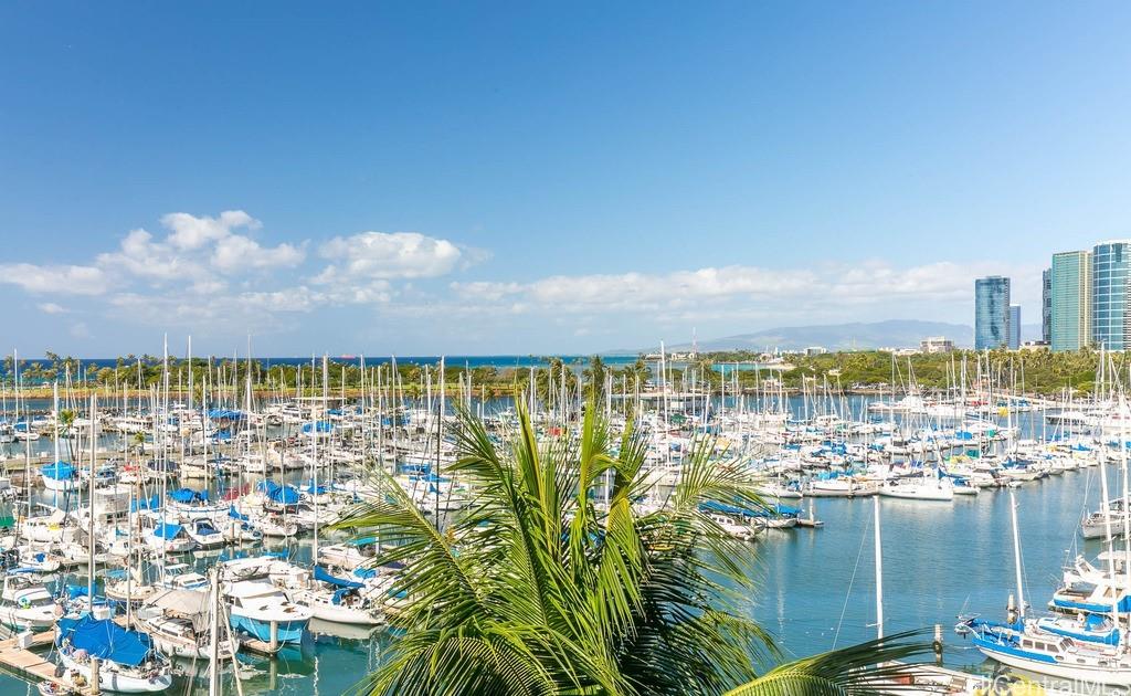 Ilikai Marina condo # 786, Honolulu, Hawaii - photo 4 of 25