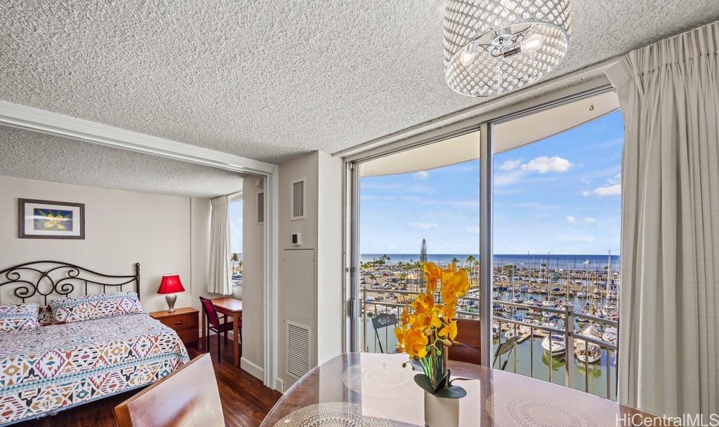 Ilikai Marina condo # 786, Honolulu, Hawaii - photo 5 of 25