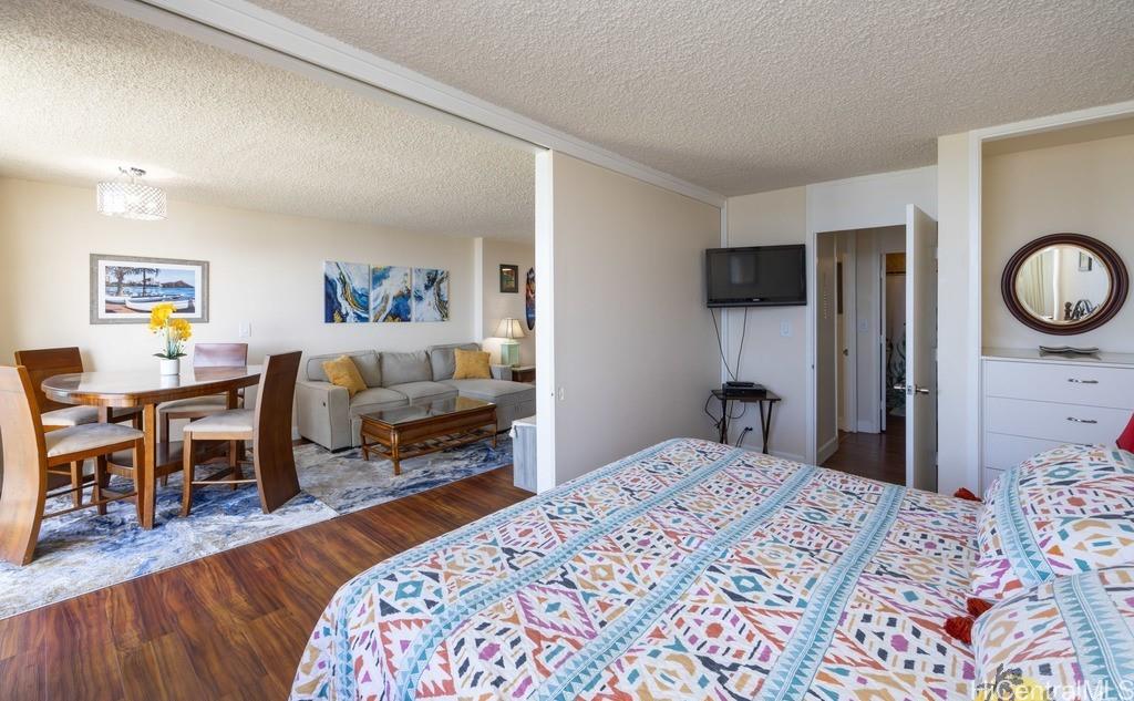 Ilikai Marina condo # 786, Honolulu, Hawaii - photo 7 of 25