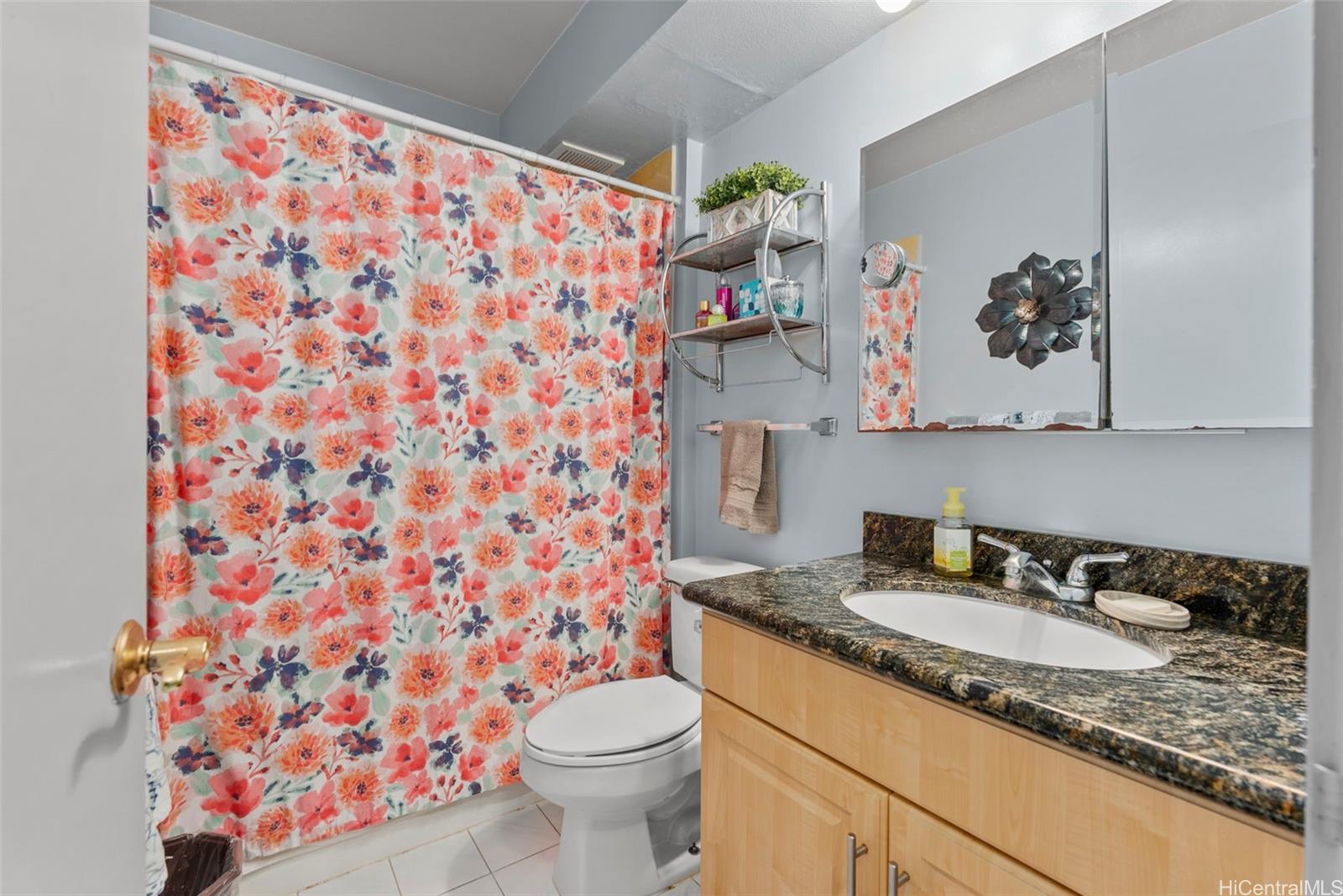 Ilikai Marina condo # 995, Honolulu, Hawaii - photo 11 of 18