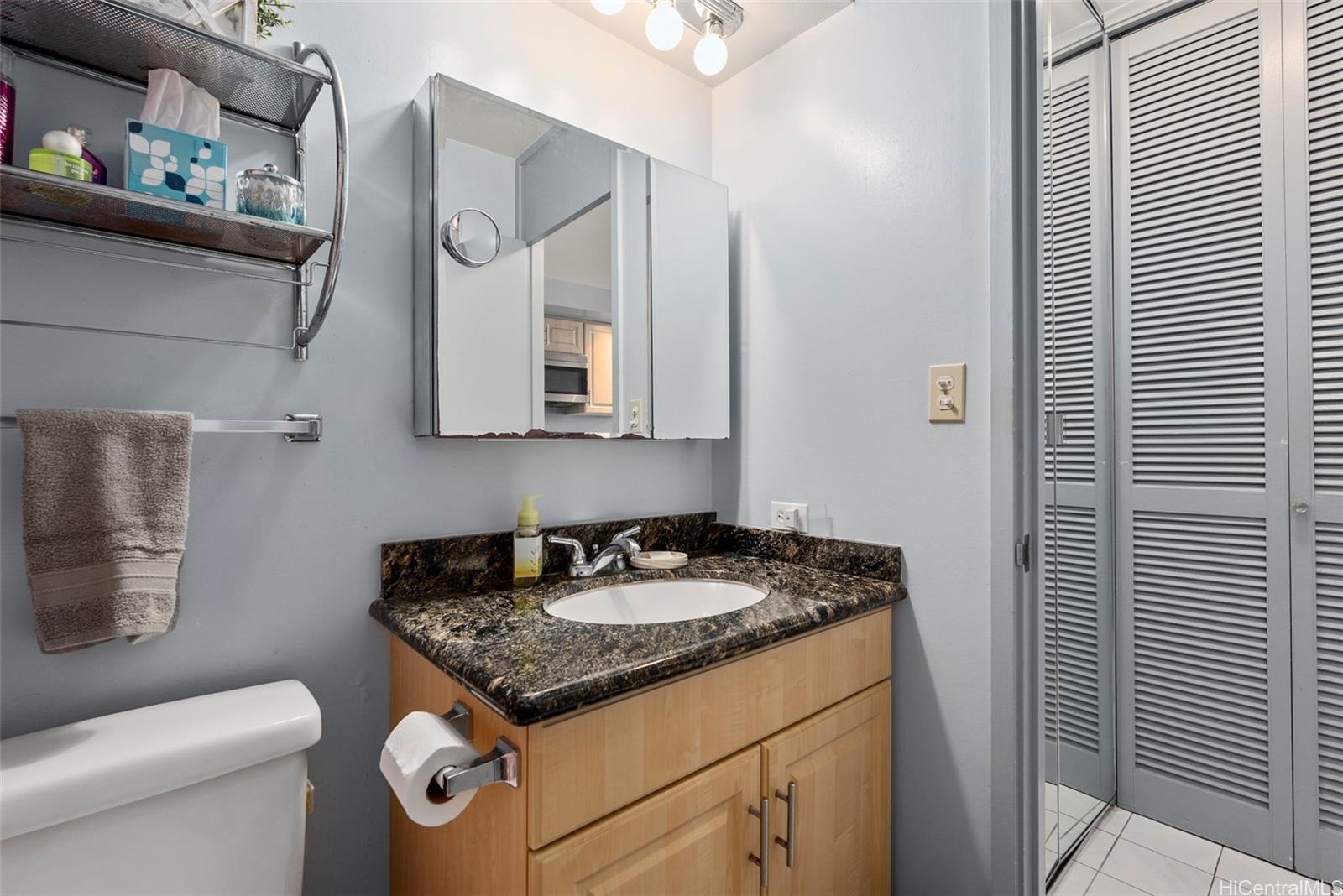 Ilikai Marina condo # 995, Honolulu, Hawaii - photo 12 of 18