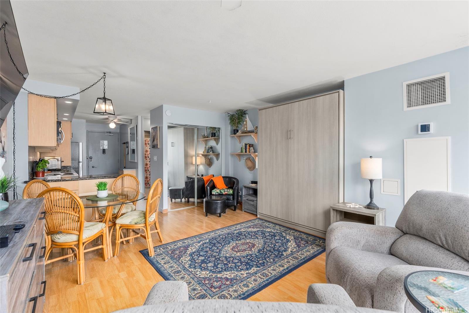 Ilikai Marina condo # 995, Honolulu, Hawaii - photo 4 of 18