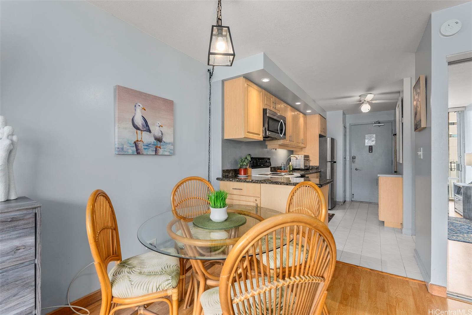 Ilikai Marina condo # 995, Honolulu, Hawaii - photo 6 of 18