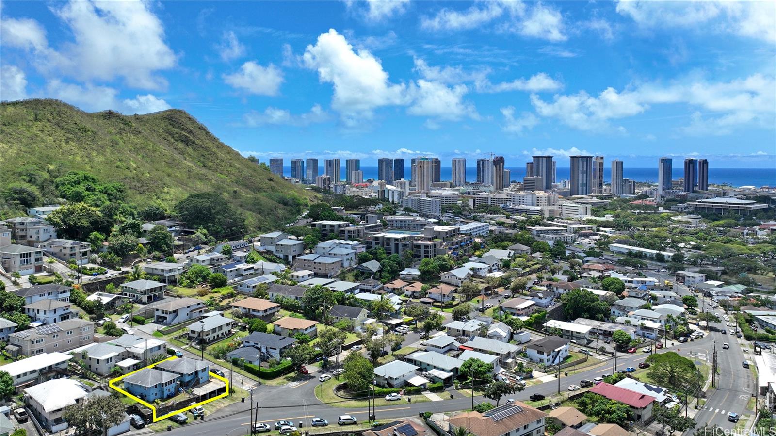 1767  Puowaina Drive Punchbowl Area, Honolulu home - photo 2 of 25