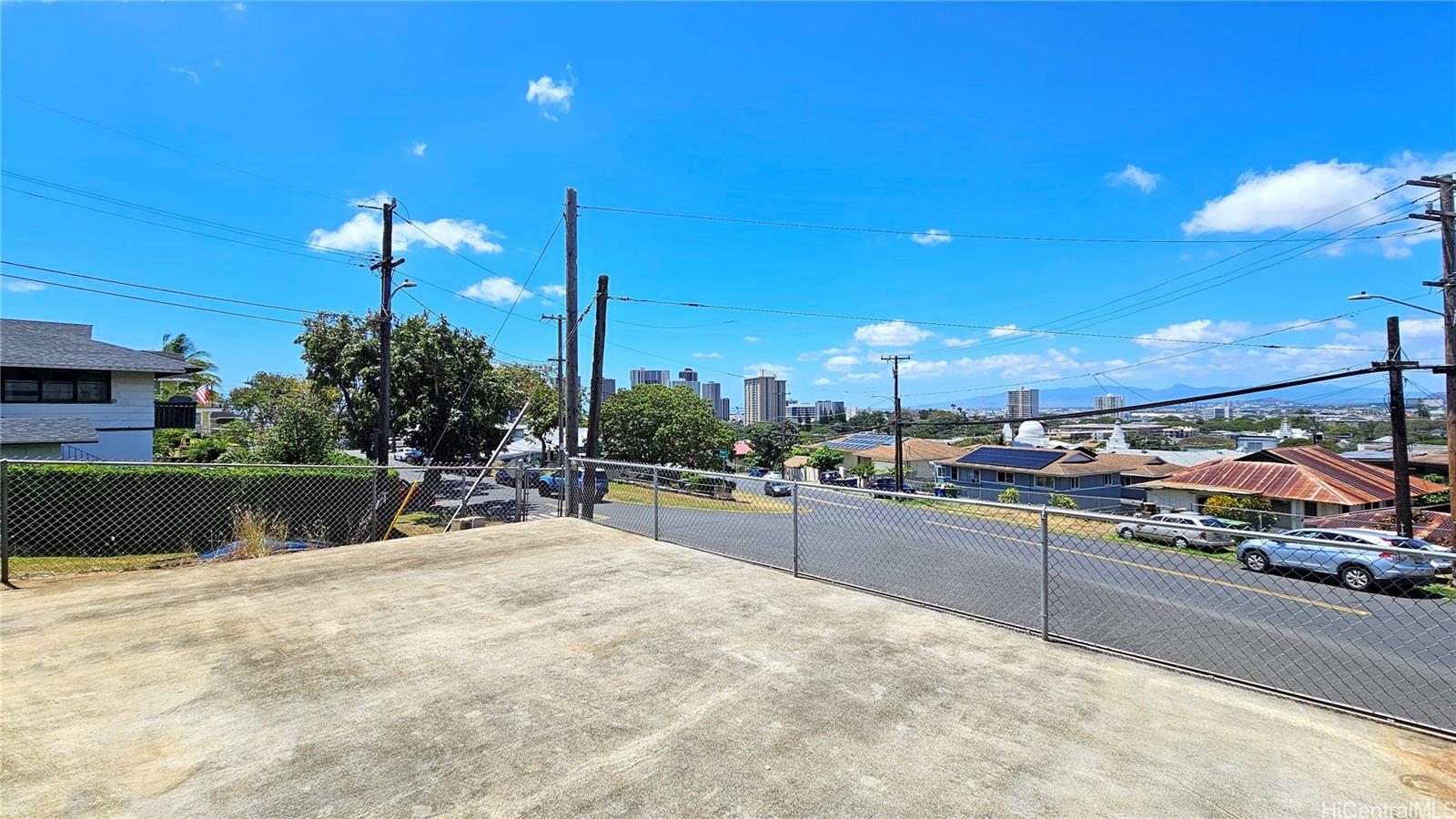 1767  Puowaina Drive Punchbowl Area, Honolulu home - photo 21 of 25