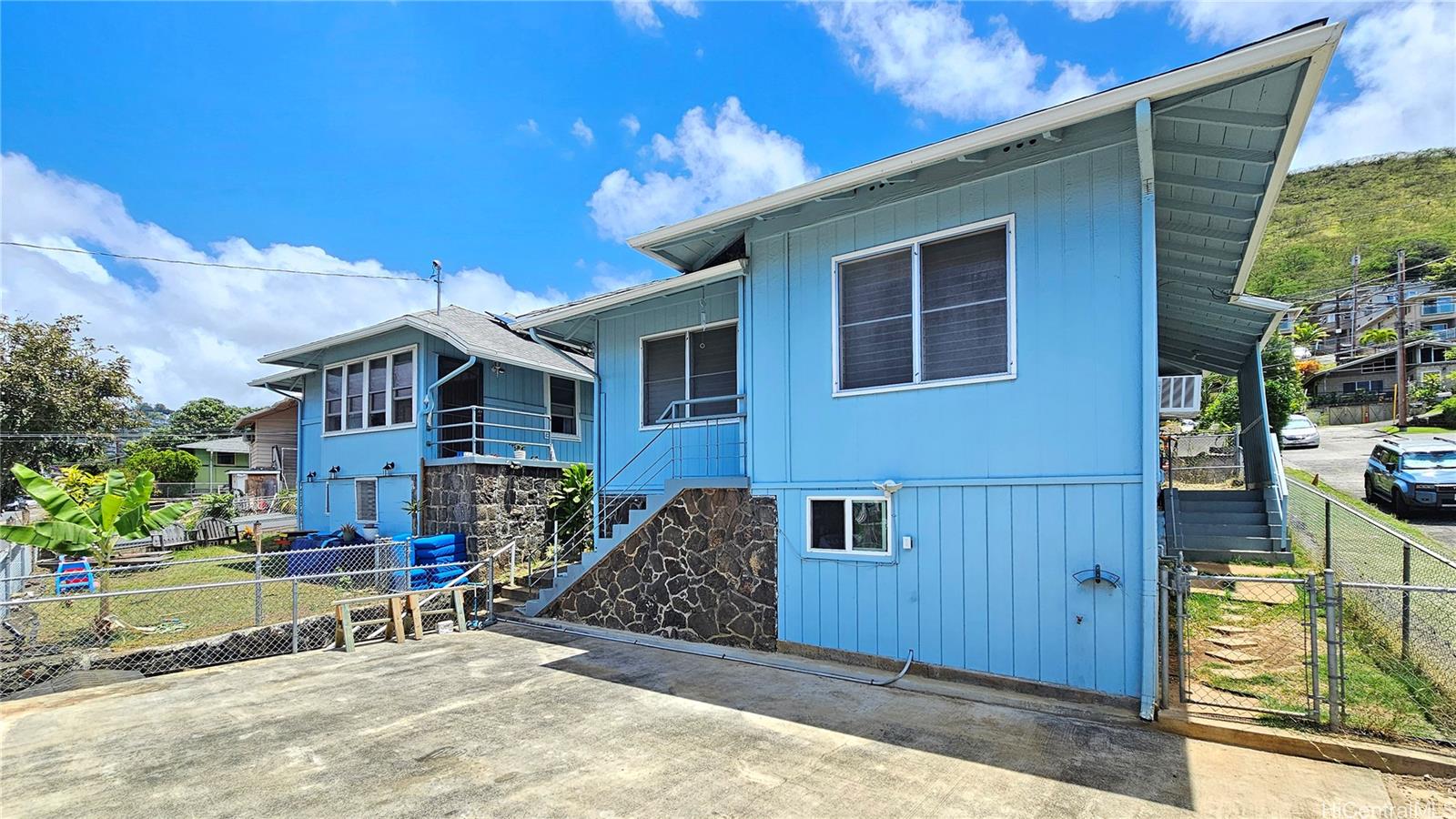 1767  Puowaina Drive Punchbowl Area, Honolulu home - photo 5 of 25