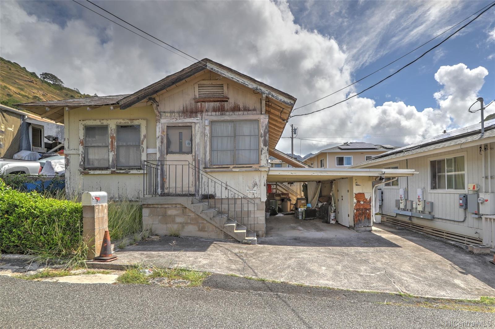 1768D Palolo Ave , Honolulu, Hi 96816 Palolo