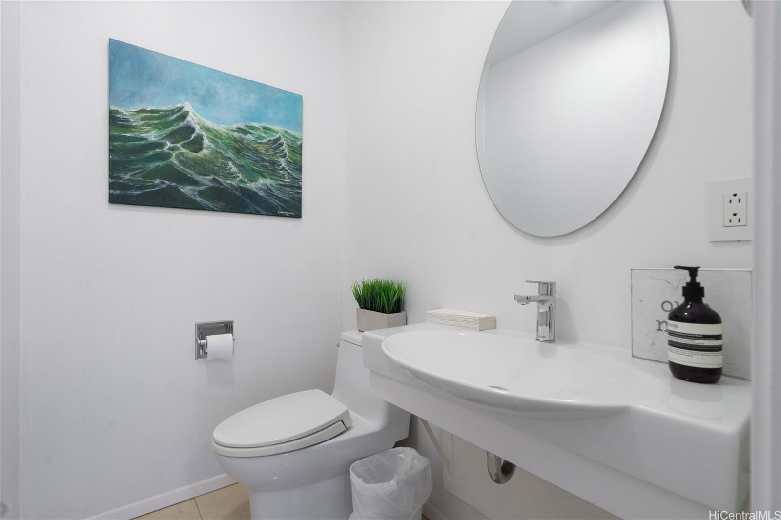 1772  Kumakani Loop Waialae Iki, Diamond Head home - photo 22 of 25