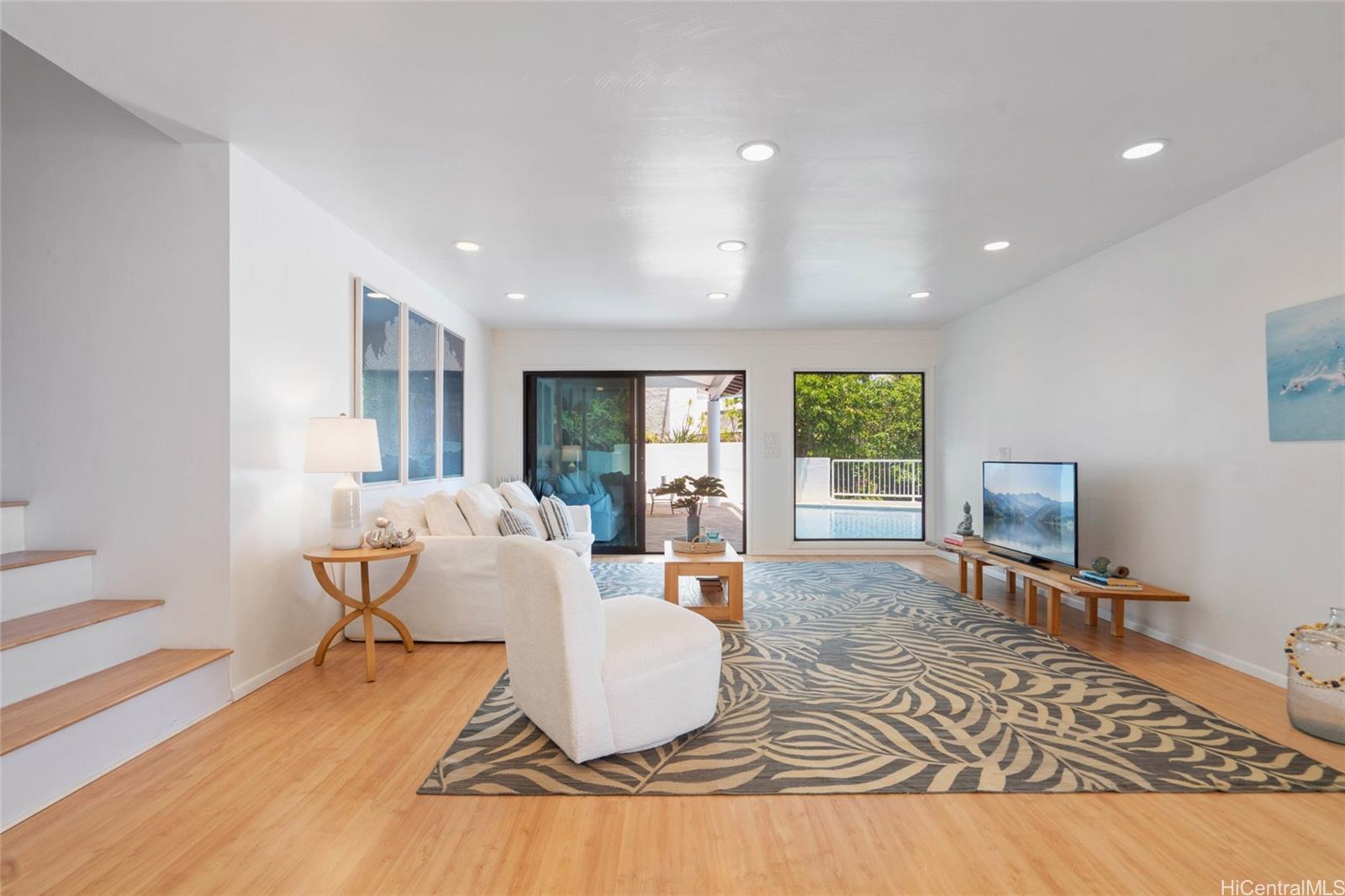 1772  Kumakani Loop Waialae Iki, Diamond Head home - photo 9 of 25